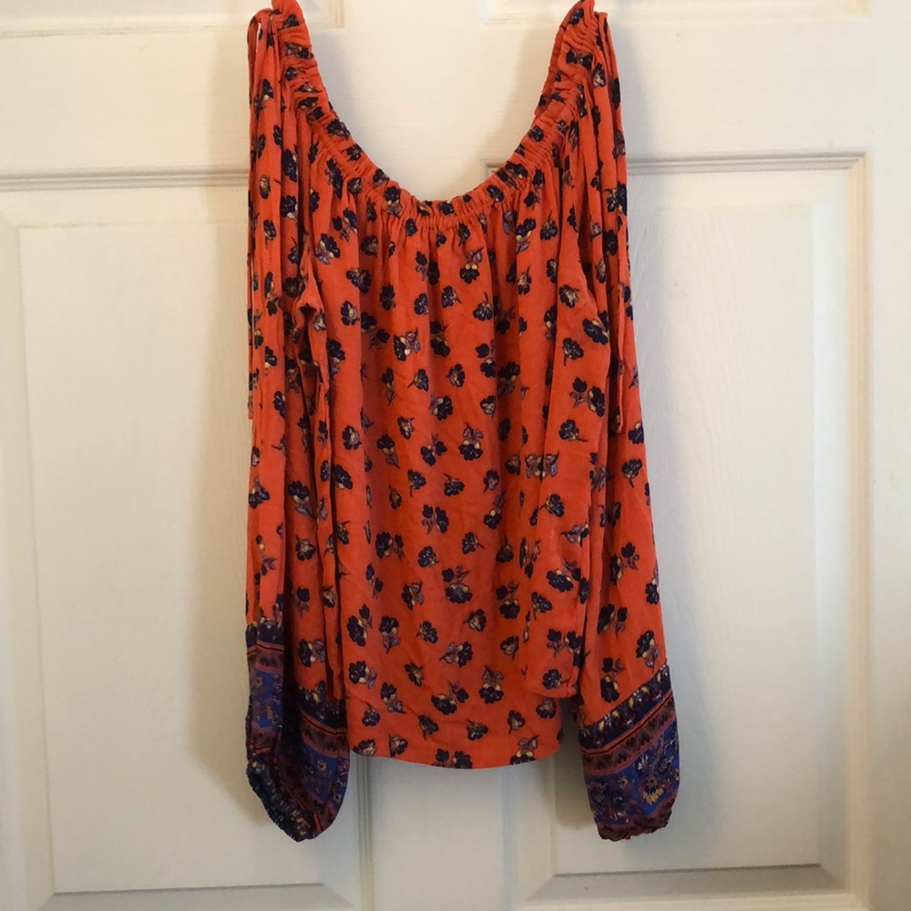 Chloe & Katie shirt